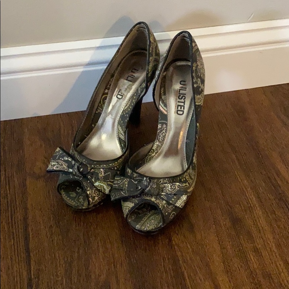 Shoes